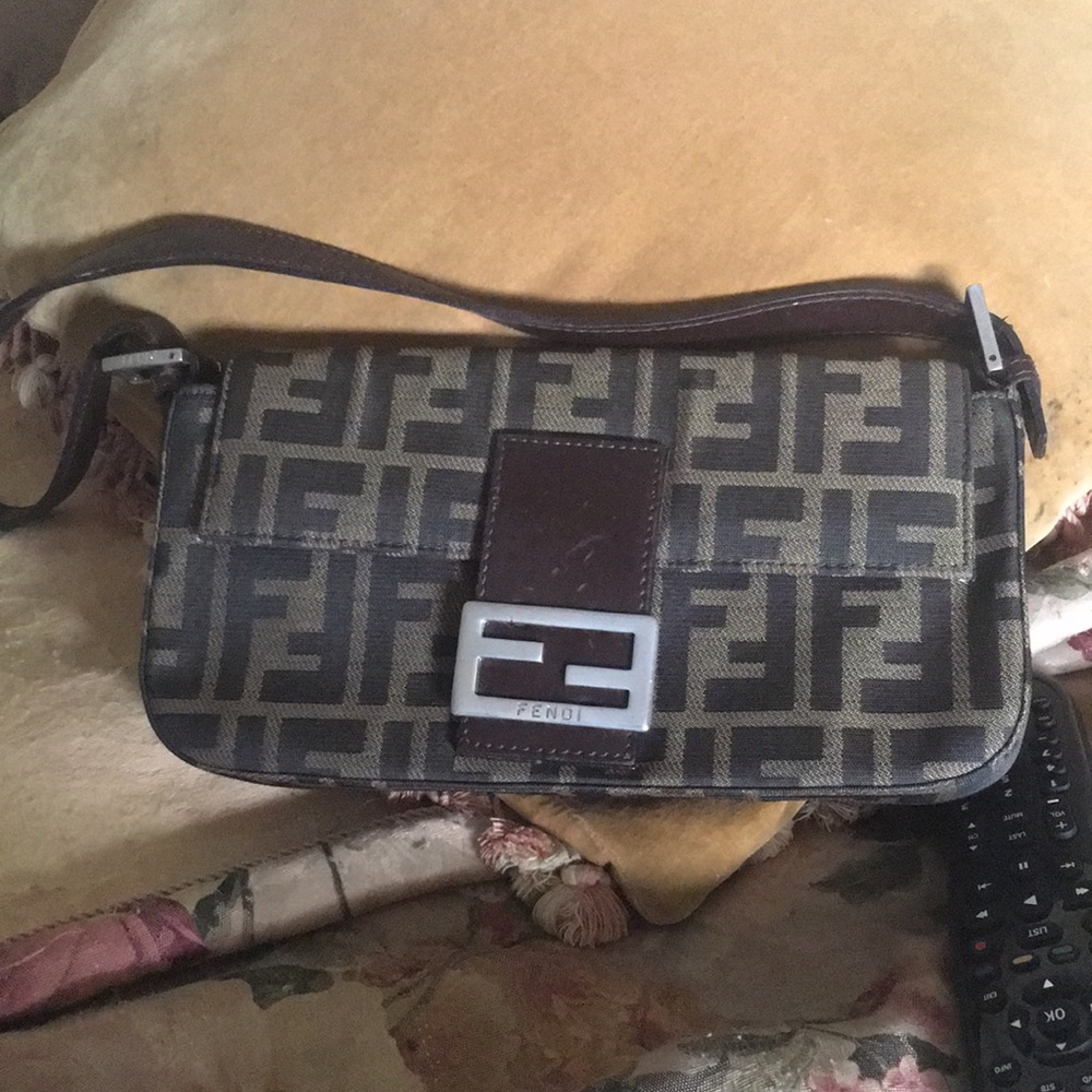 Fendi strap bag